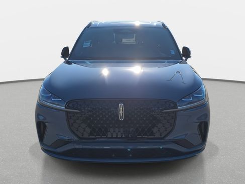New 2026 Lincoln Aviator Reserve image 2