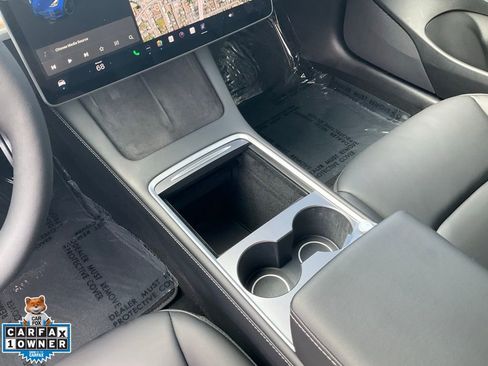 Used 2021 Tesla Model 3 Performance image 46