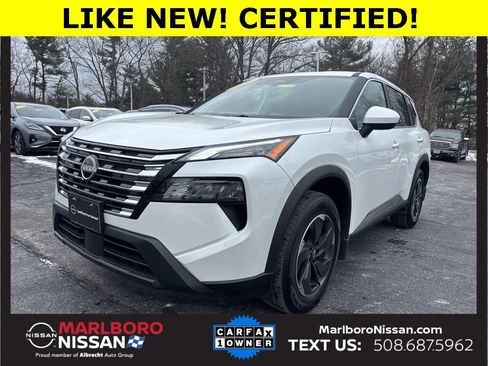 Certified 2026 Nissan Rogue SV image 3