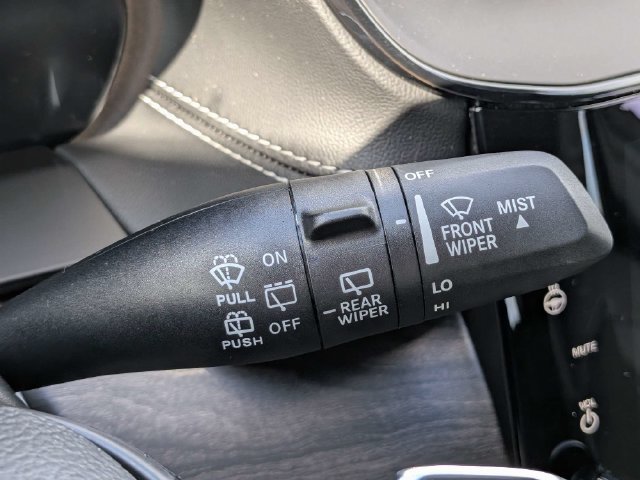 New 2027 Jeep Grand Cherokee Altitude AWD/4WD image 31