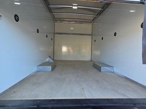 New 2024 Chevrolet Express 3500 w/ Power Convenience Package image 18