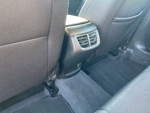 Used 2024 Chevrolet Malibu LT image 29