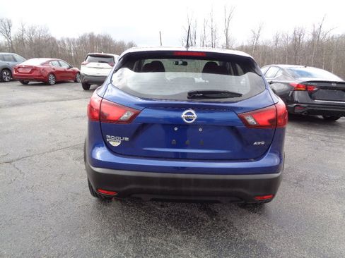Used 2019 Nissan Rogue Sport S AWD/4WD image 6