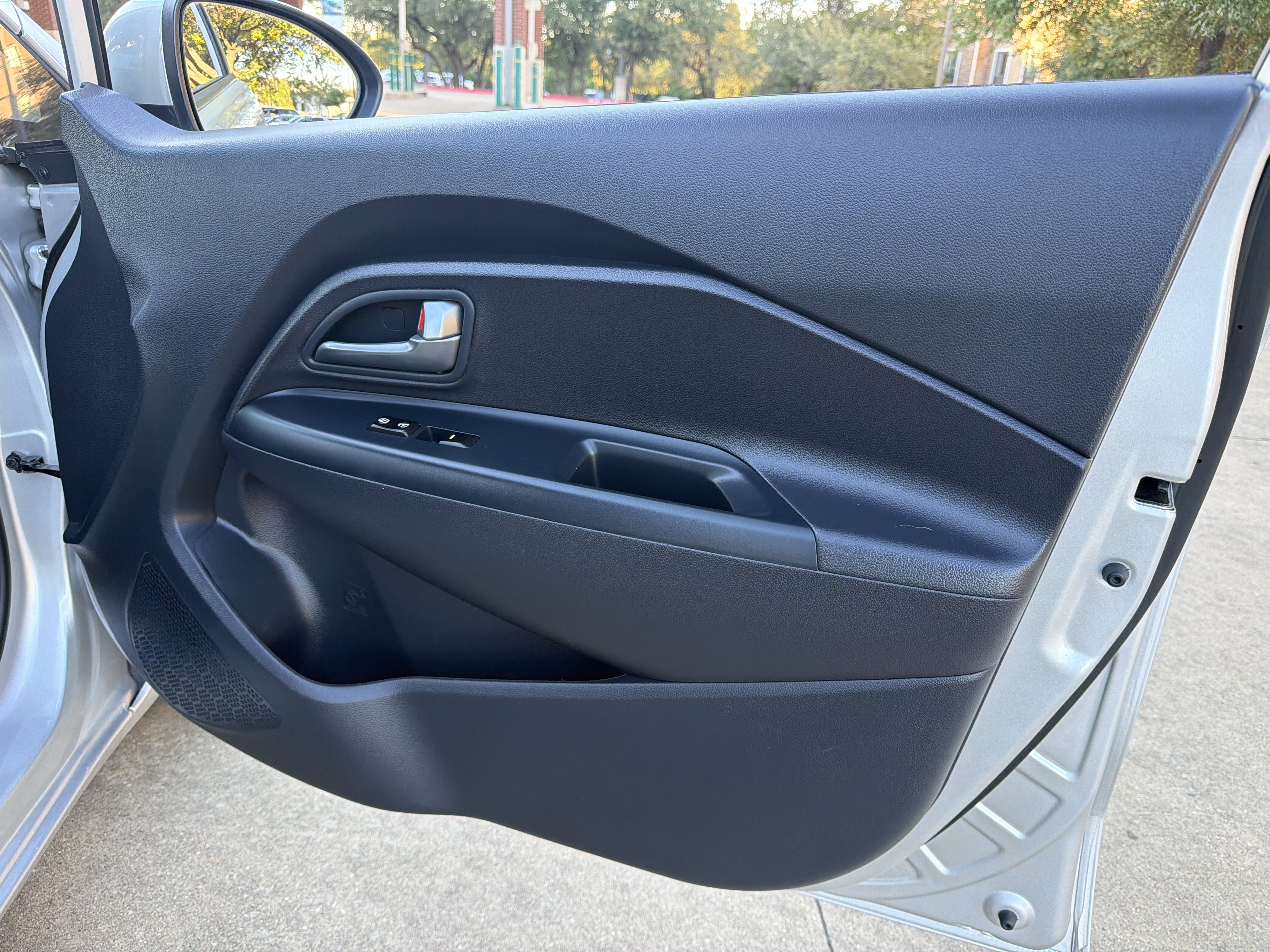 Used 2015 Kia Rio LX w/ Power Package FWD image 9