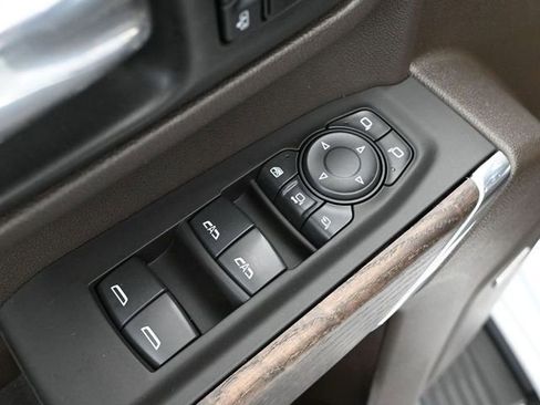 Used 2021 GMC Sierra 3500 Denali w/ Denali Ultimate Package image 23