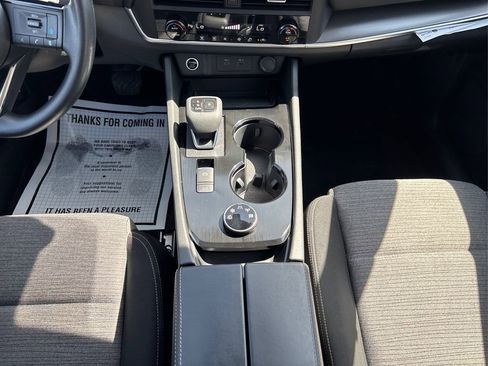 Certified 2023 Nissan Rogue SV image 21