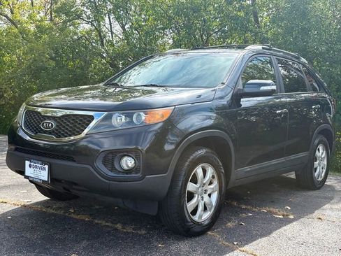 Used 2012 Kia Sorento LX w/ Convenience Pkg image 4