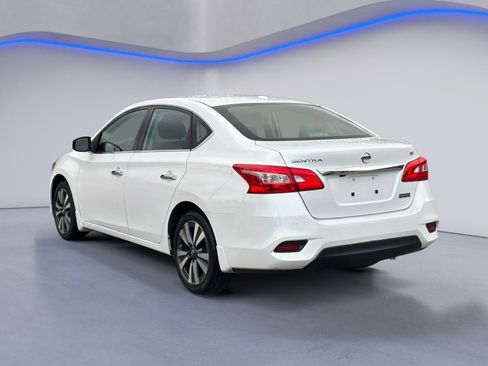 Used 2019 Nissan Sentra SV w/ Special Edition Package image 6