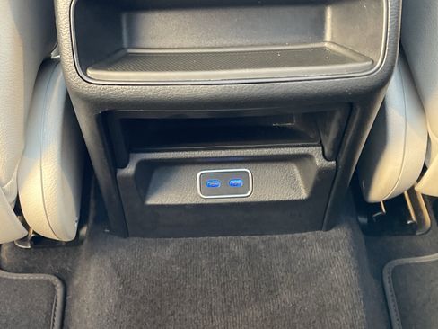 Certified 2024 Mercedes-Benz GLE 350 4MATIC image 40