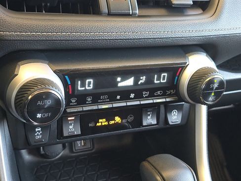 Certified 2023 Toyota RAV4 XLE w/ Convenience Package image 20