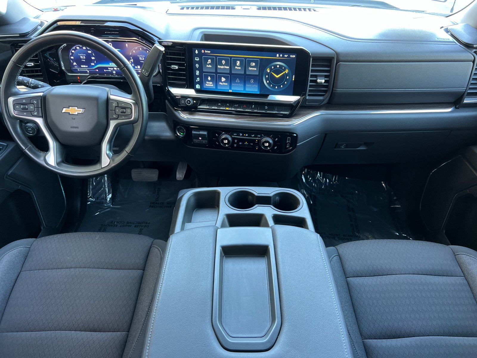 Used 2023 Chevrolet Silverado 1500 LT w/ Z71 Off-Road Package AWD/4WD image 12