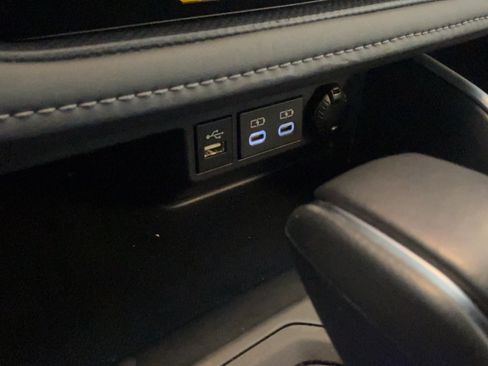 Certified 2025 Toyota Highlander XLE AWD/4WD image 15