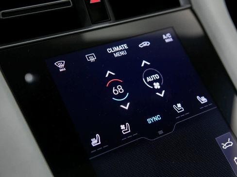 New 2026 Porsche Taycan 4S image 22