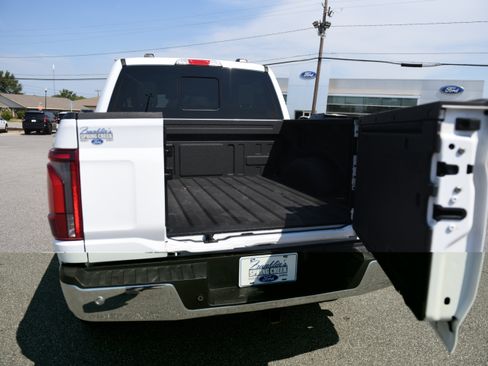 Used 2024 Ford F150 Lariat w/ Bed Utility Package AWD/4WD image 10