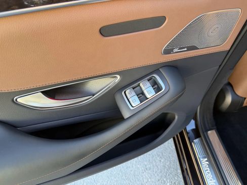 Used 2017 Mercedes-Benz S 550 4MATIC Sedan image 13