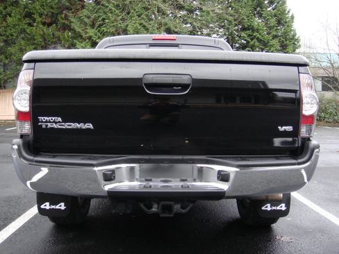 Used 2012 Toyota Tacoma 4x4 Double Cab image 6