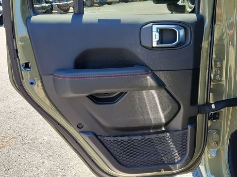 New 2026 Jeep Wrangler Unlimited Rubicon AWD/4WD image 11