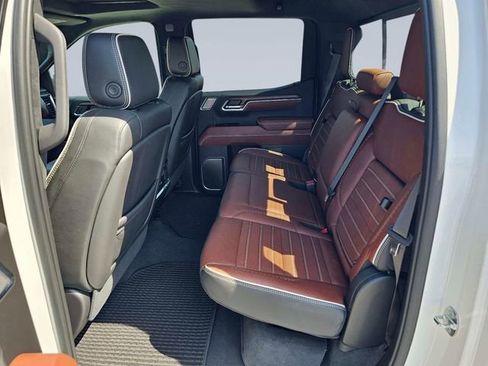 Used 2024 GMC Sierra 1500 Denali Ultimate image 18