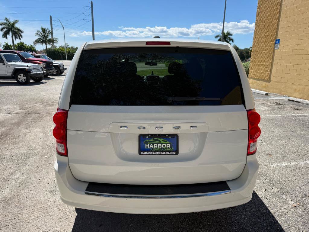 Used 2013 Dodge Grand Caravan SE FWD image 5