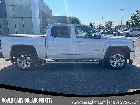 Used 2017 GMC Sierra 1500 SLT AWD/4WD image 4