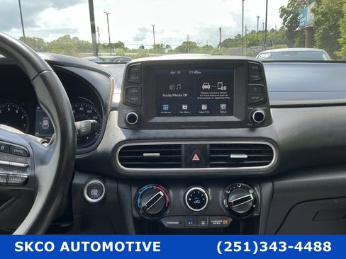 Used 2021 Hyundai Kona SEL image 14