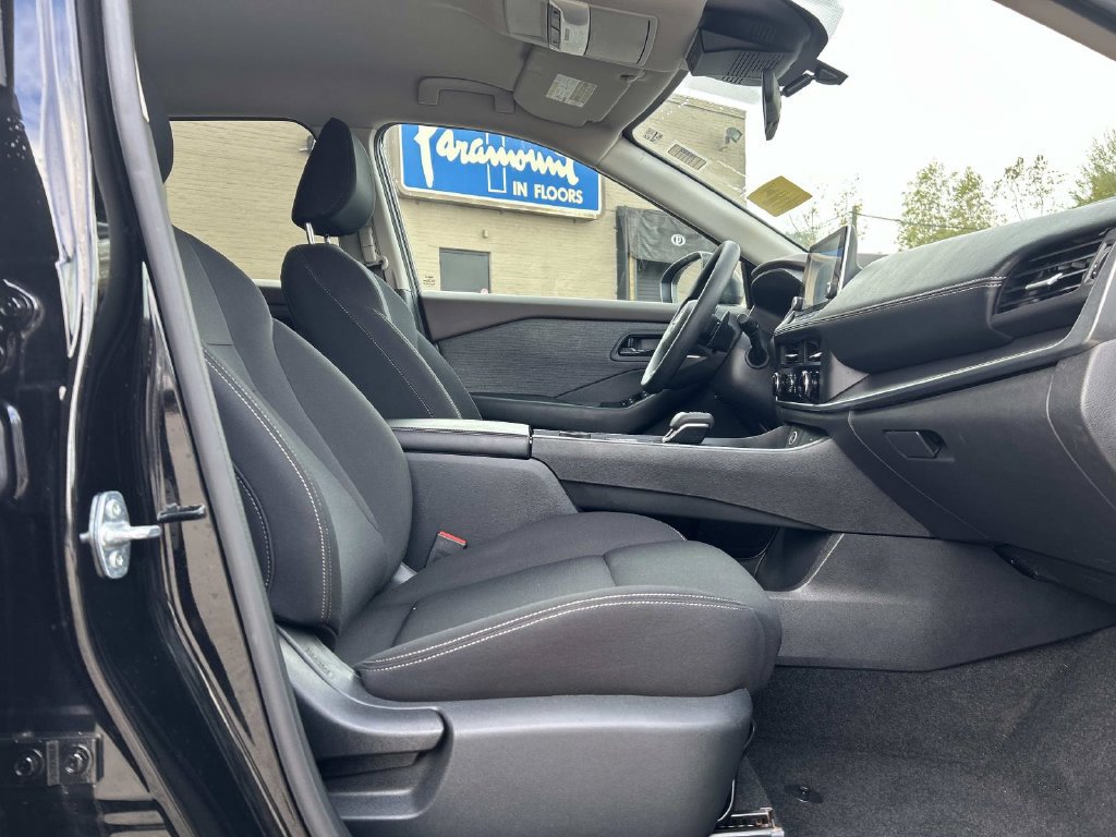 Certified 2023 Nissan Rogue S AWD/4WD image 16