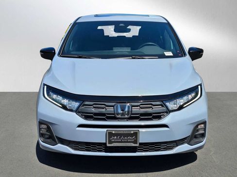 Used 2025 Honda Odyssey Sport-L image 8