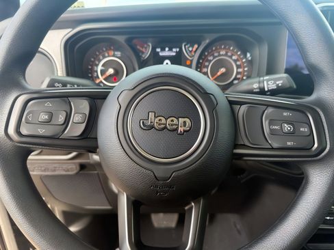 New 2026 Jeep Gladiator Sport image 24