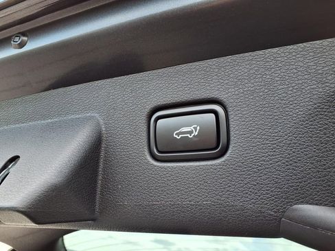 Used 2025 Kia Sportage SX FWD image 33