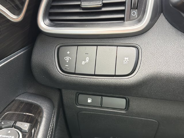 Used 2020 Kia Sorento LX w/ LX I4 Convenience Package AWD/4WD image 18
