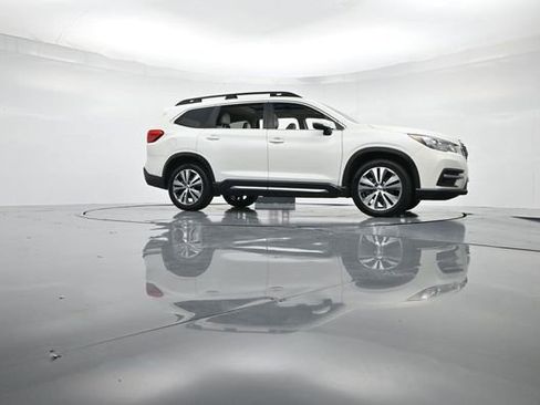 Used 2022 Subaru Ascent Limited w/ Technology Package image 34