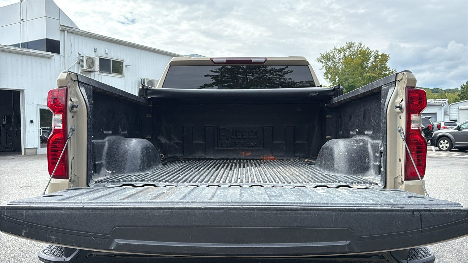 Used 2022 Chevrolet Silverado 1500 Custom Trail Boss AWD/4WD image 27