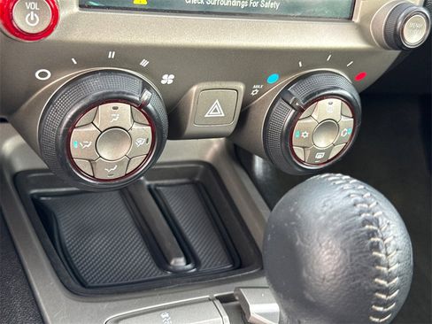 Used 2014 Chevrolet Camaro LT image 29