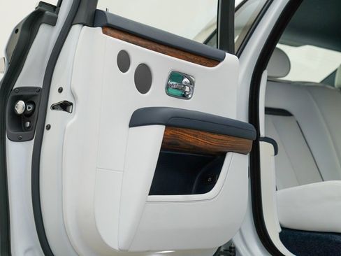 Certified 2022 Rolls-Royce Ghost image 52