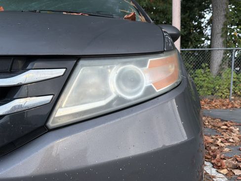 Used 2015 Honda Odyssey EX-L image 15