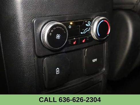 Used 2023 Ford Explorer Limited image 26