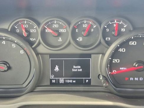 Used 2024 Chevrolet Silverado 1500 Custom image 8