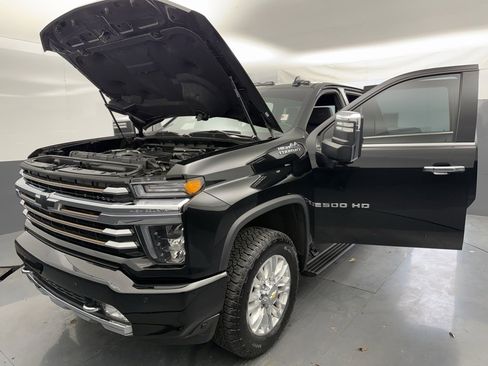 Used 2023 Chevrolet Silverado 2500 High Country w/ LPO, Hitch Package image 16