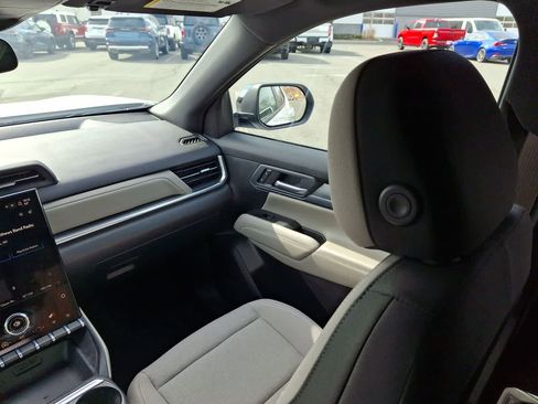 Used 2026 GMC Terrain Elevation image 11