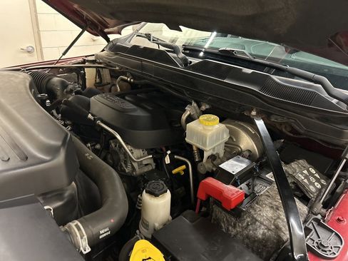 Used 2019 RAM 2500 Limited image 12