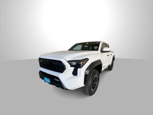 New 2026 Toyota Tacoma TRD Off-Road image 4