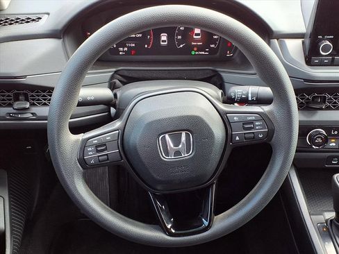 Certified 2025 Honda Accord LX image 20