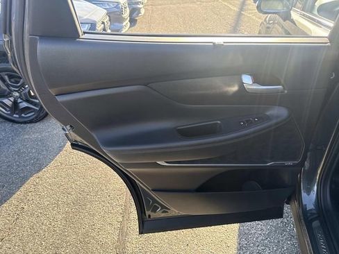 Used 2020 Hyundai Santa Fe Limited image 19