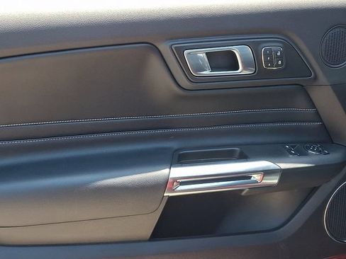 Used 2019 Ford Mustang GT Premium w/ Equipment Group 401A RWD image 19