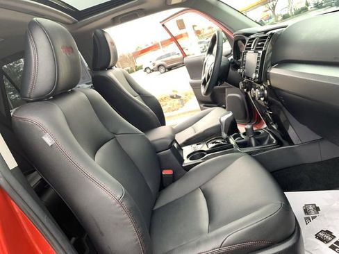 Certified 2022 Toyota 4Runner TRD Off-Road Premium image 14