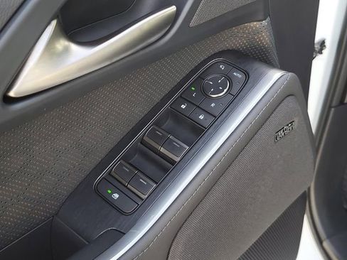 Used 2024 Lexus GX 550 w/ Accessory Package (2T) image 17