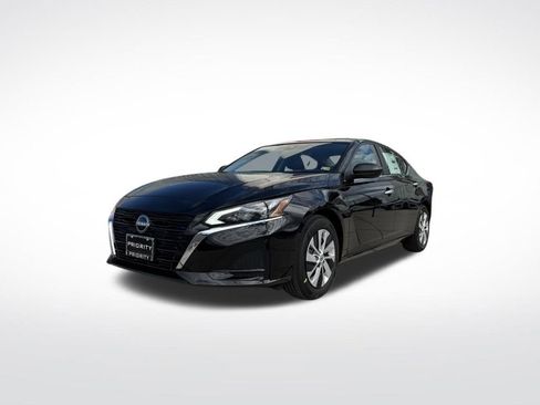 New 2025 Nissan Altima 2.5 S image 1