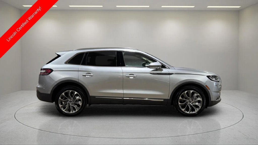 Certified 2023 Lincoln Nautilus Reserve w/ Cargo Utility Package AWD/4WD image 2
