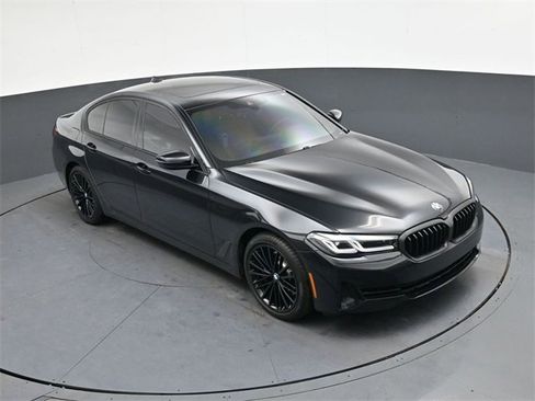 Used 2022 BMW 530i w/ Convenience Package image 15