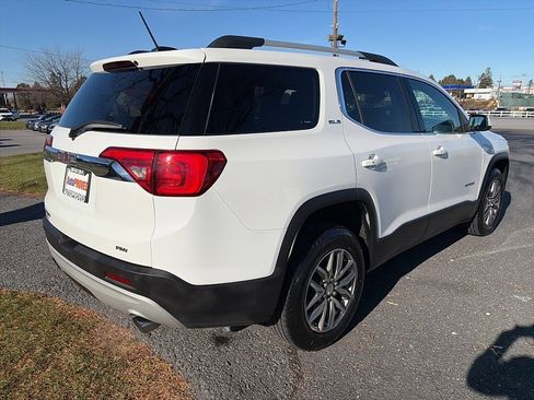 Used 2018 GMC Acadia SLE w/ Driver Alert Package I image 7